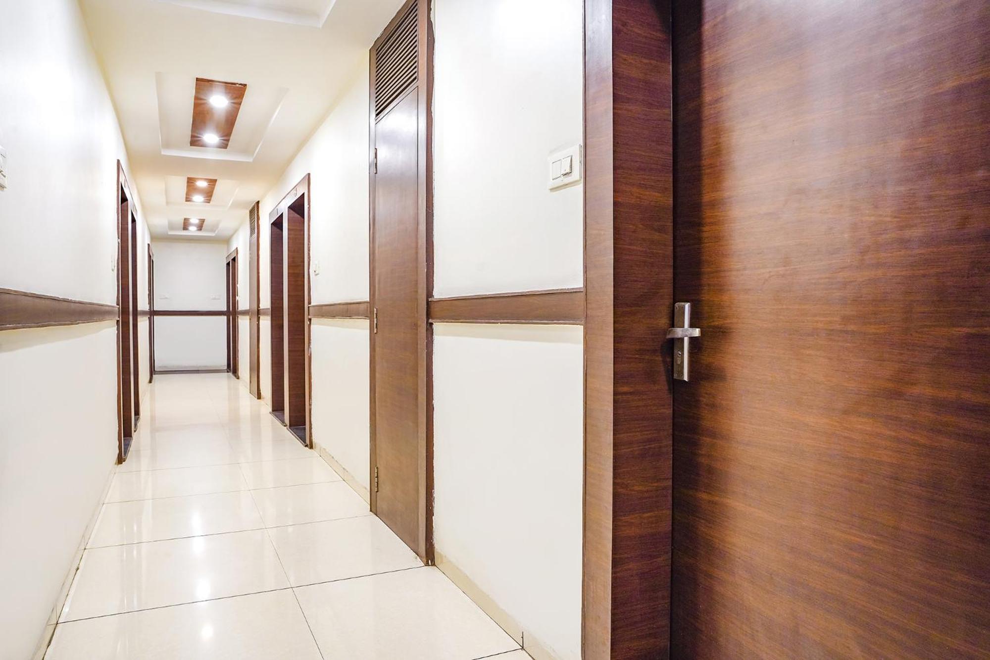 Treebo Hotel Ashirwad Bhopal Exterior photo
